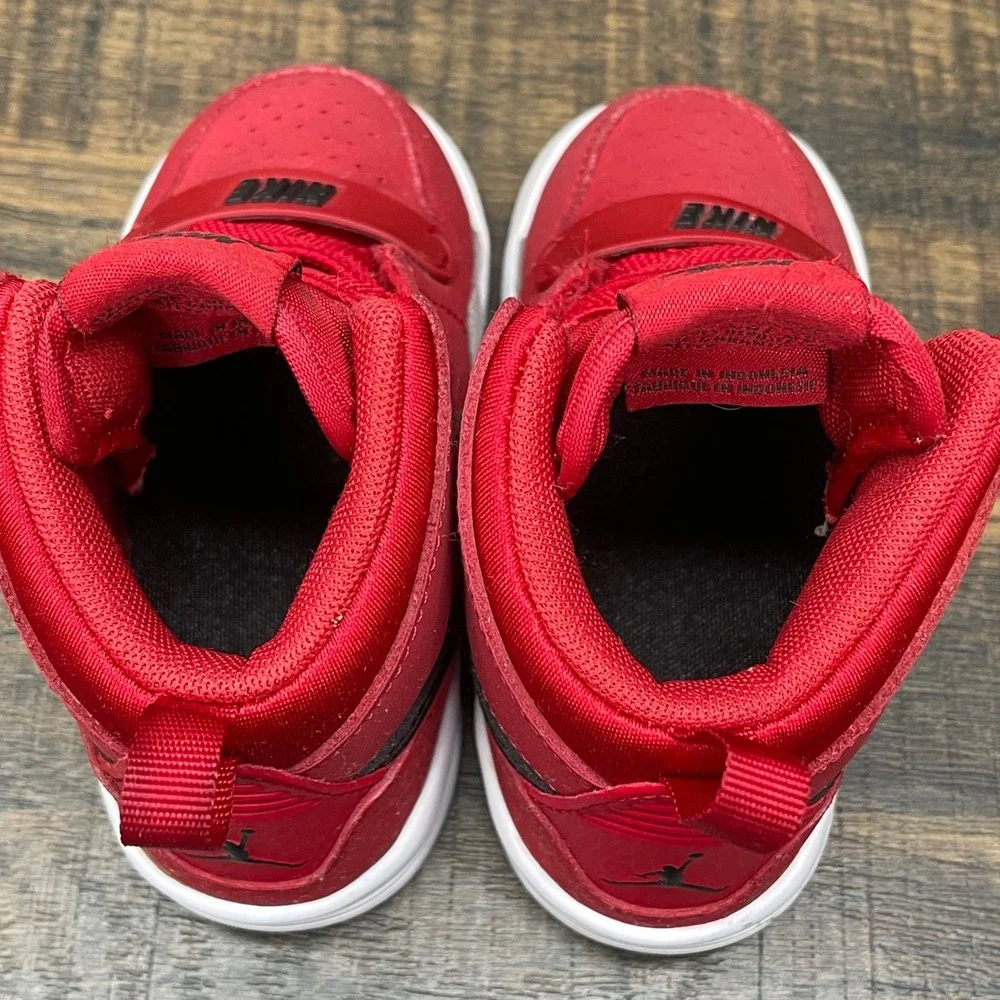 Nike Jordan Legacy 312‎ Kids 6C High Top Sneakers Red AT4055-601